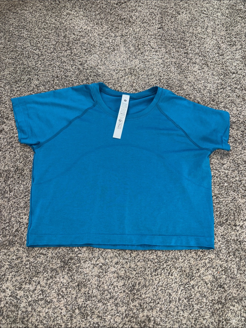 Lululemon Swiftly Tech Cropped Short-Sleeve Shirt 2.0 size 12